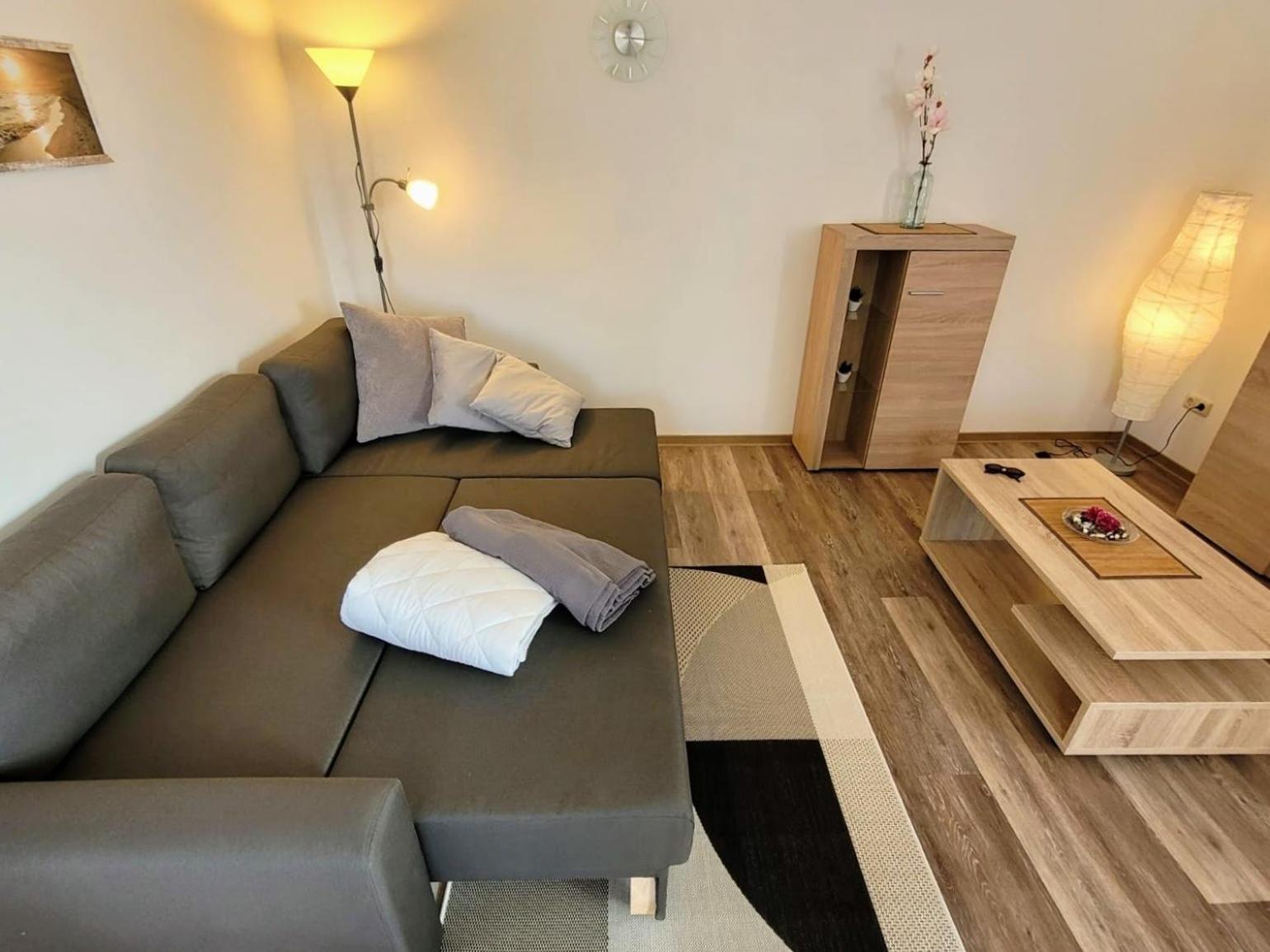 Ferienwohnung Feldblick Auf Dem Bauernhof Am Schweriner See Bad Kleinen Exterior foto
